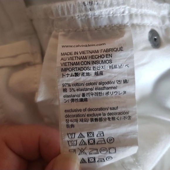 Calvin Klein white skinny cropped jeans - Picture 6 of 6